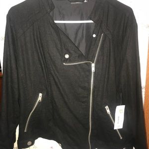 Women’s A.N.A black jacket !! 🖤